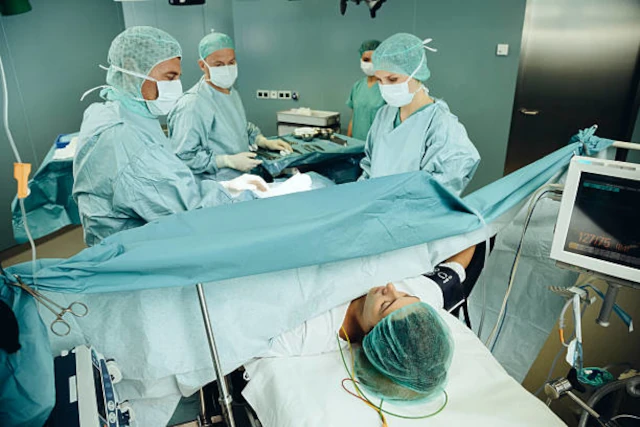 Docteur LARBI BARKA