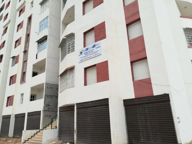 FARES BELLIR WHITE DENTAL