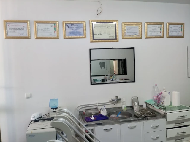 SARAH KHADIDJA TEBBAL ABDALLAH SWEET SMILE CLINIC