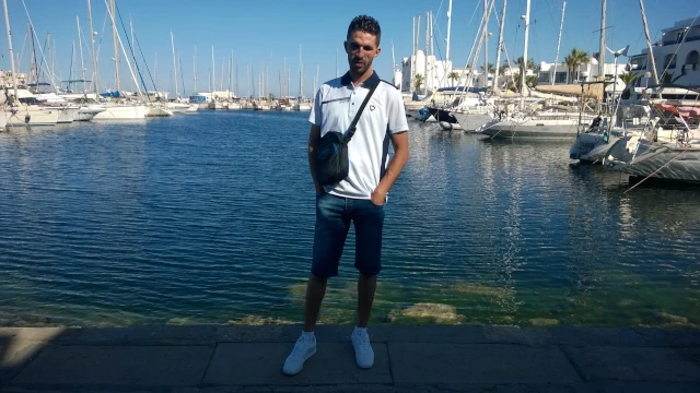 AF1QipM_V111Q45C6CVkxIzjYTtatyNpo9AzMAXMWuvVw1920-h1080-k-no.webp