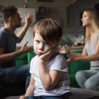 troubles-emotionnels-et-comportementaux-chez-les-enfants